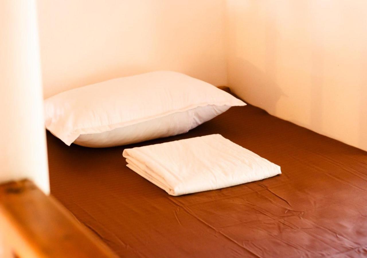 Pompon Otel Pottuvil Dış mekan fotoğraf